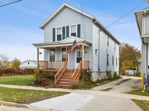 43 N Military Rd, Fond Du Lac, WI 54935