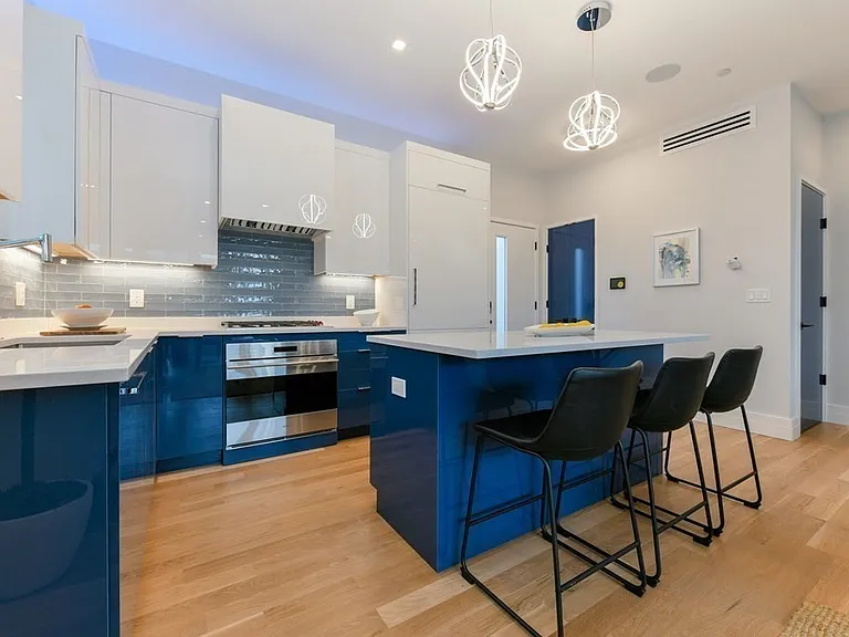 227 Prospect St #1 — Photo 6