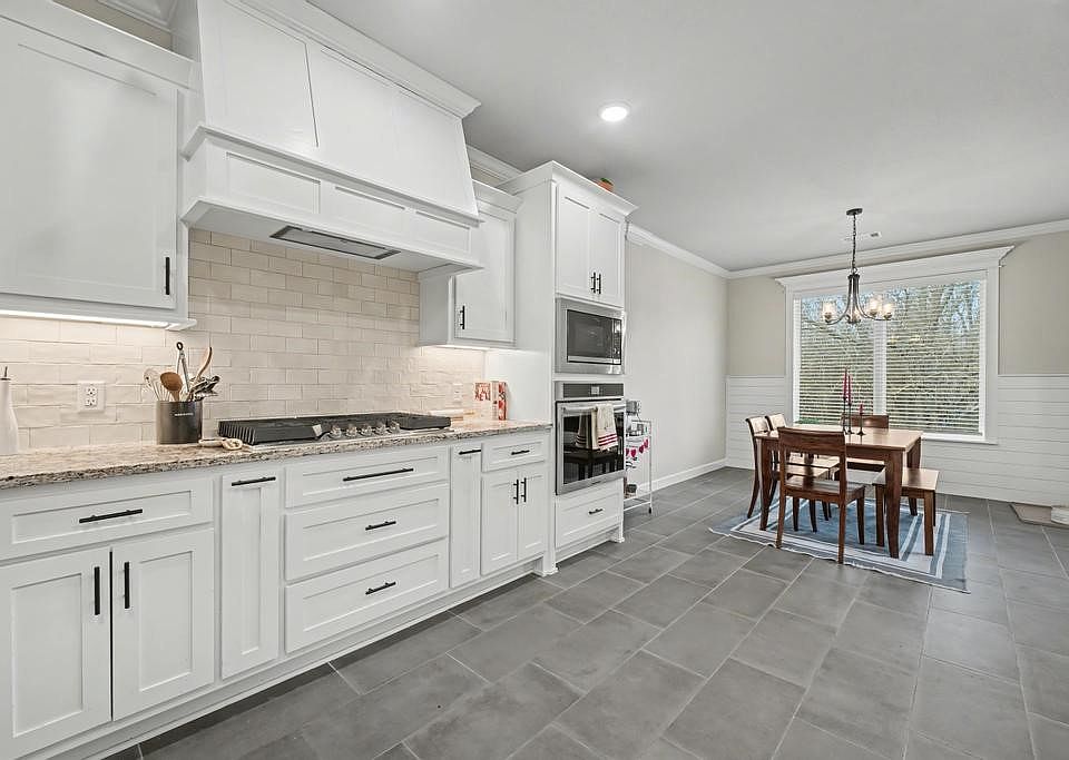 1st image of 908 Adair Rd