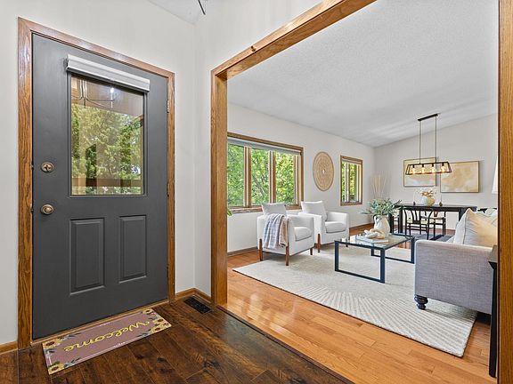 2nd image of 1306 Berry Ridge Rd