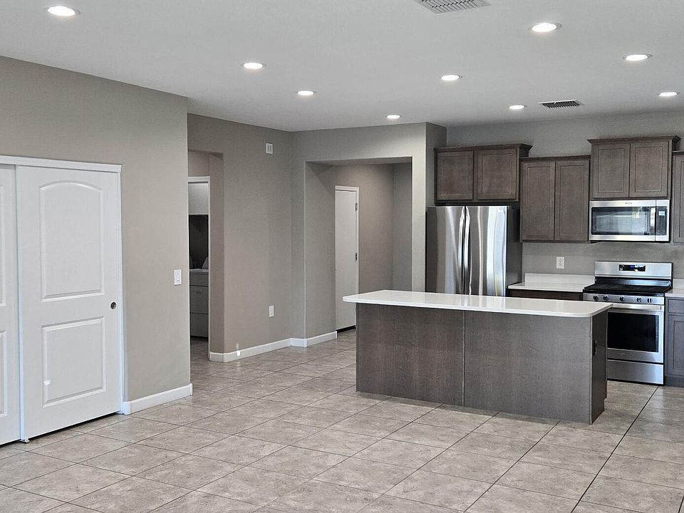 1st image of 30149 W COLUMBUS Court