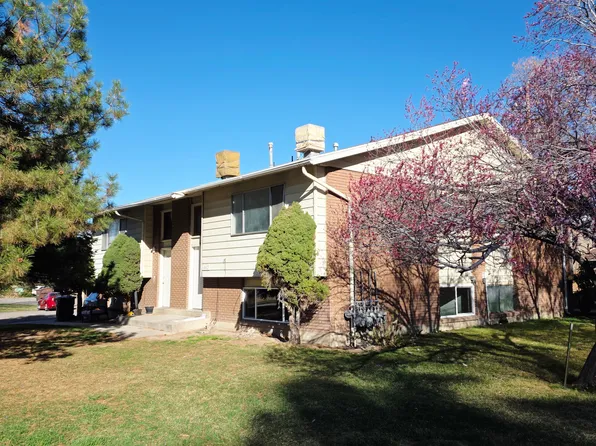 8408 S Foxbridge Cir W, Midvale, UT 84047