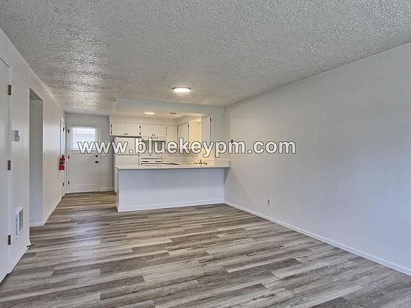 2nd image of 218 SE Clark Ave #Wkal218-1