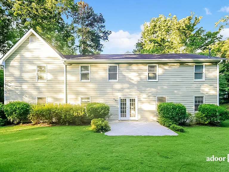 125 Pond Dr — Photo 15