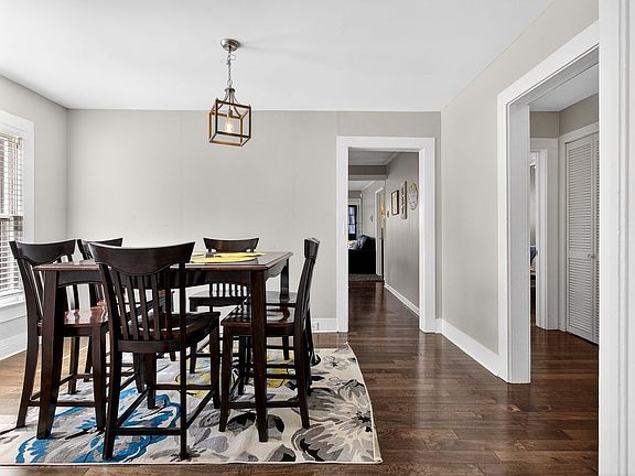 4th image of 1735 Harle Ave NW