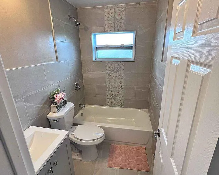 2410 S Brocksmith Rd — Photo 26