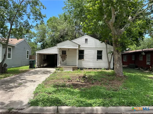 1610 E Rosebud Ave, Victoria, TX 77901