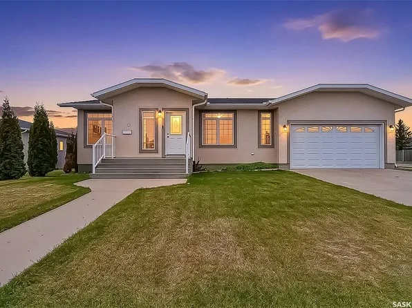 16 Flax ROAD, Moose Jaw, SK S6J 1G3