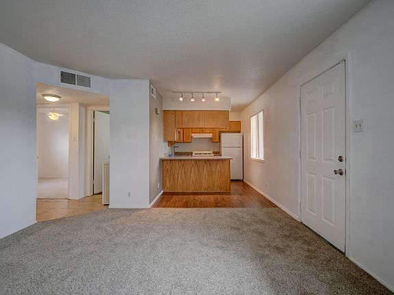 3rd image of 5301 Madeira Pl NE APT D
