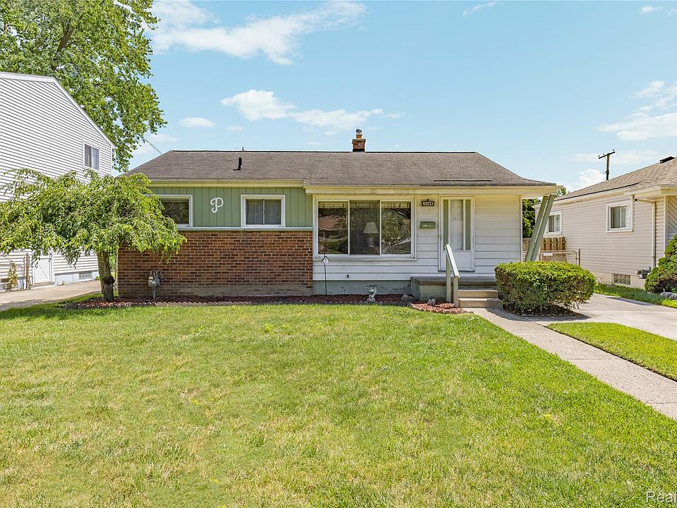 1st image of 33441 Leona St