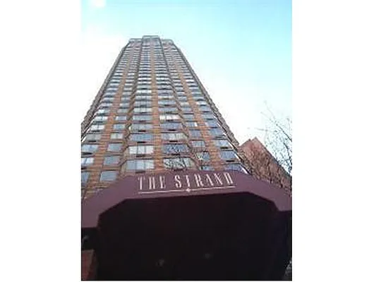 Rented by Douglas Elliman | media 13