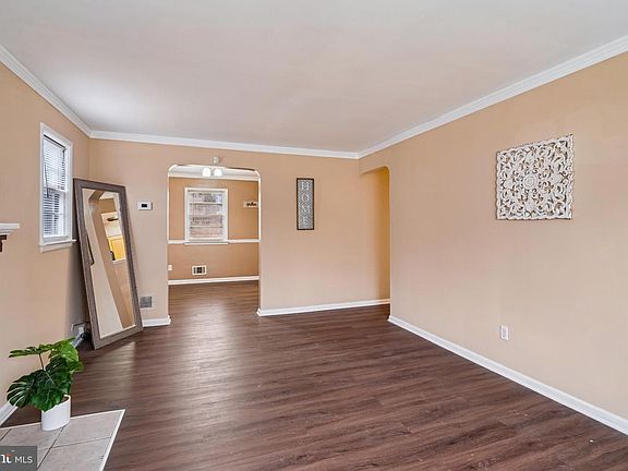 5th image of 7212 Beltz Dr