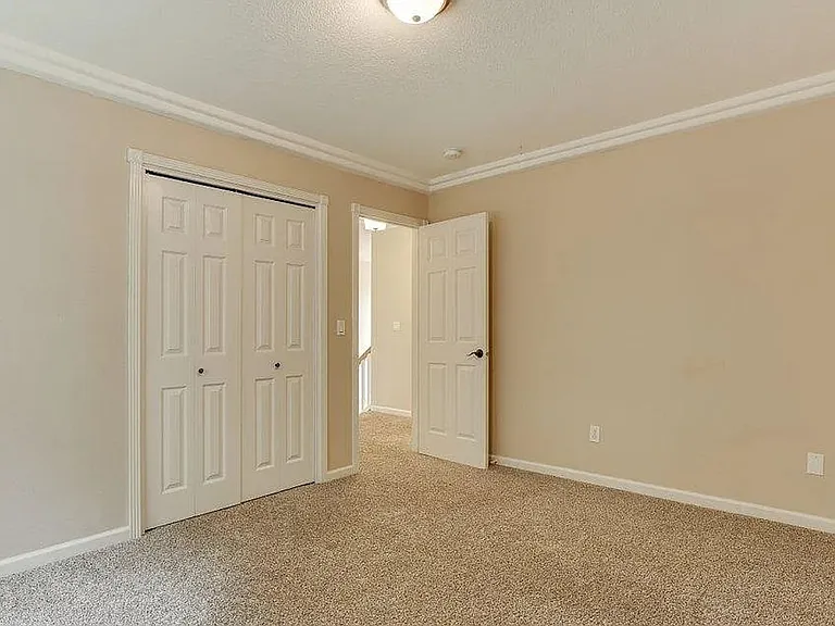 16541 NW Graf St — Photo 25
