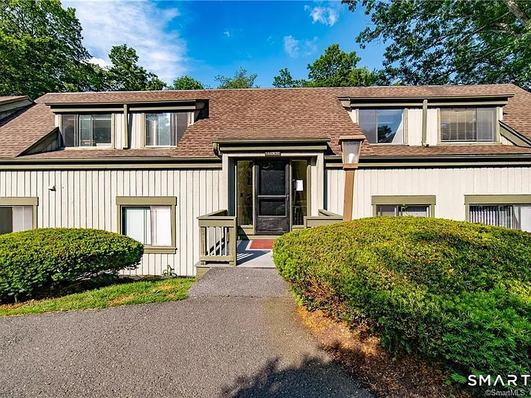 140 Woodvale Dr #E — Photo 12