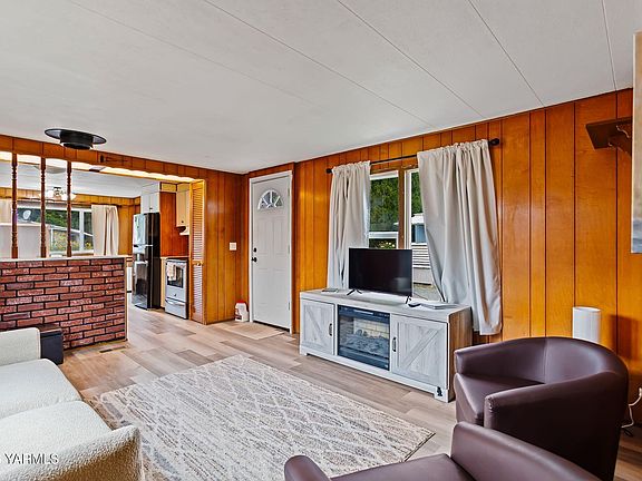 4th image of 110 Sage Trail Rd Unit 13