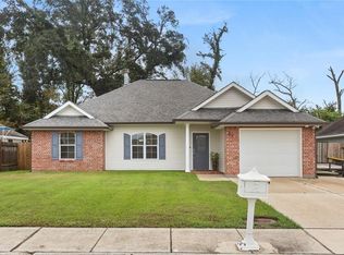 321 Allie Ln, Luling, LA 70070