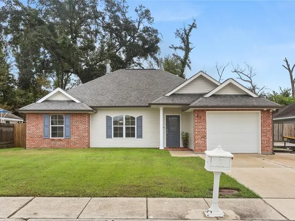 321 Allie Ln, Luling, LA 70070