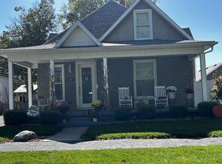 1107 Wabash Ave, Mattoon, IL 61938