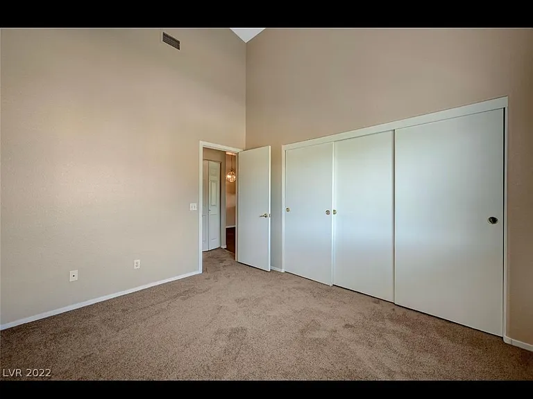 7450 S Eastern Ave #2020 — Photo 3