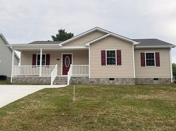 475 North Ave, Appomattox, VA 24522