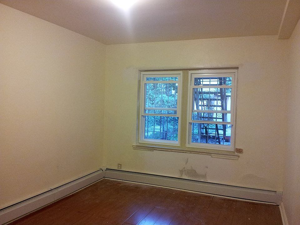 2nd image of 9056 52nd Ave
