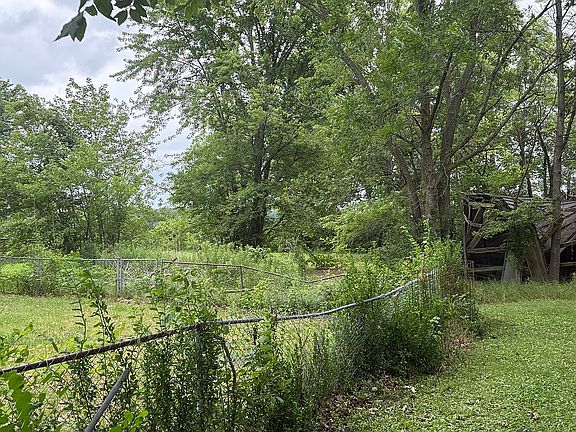 5th image of 34255 County Road 303