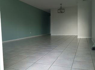 2359 Finlandia Ln APT 15, Clearwater, FL 33763