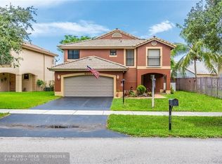 6250 W Falcons Lea Dr, Davie, FL 33331