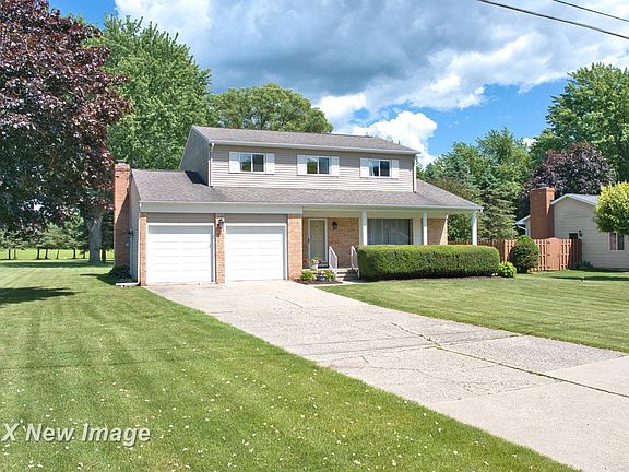 4th image of 13060 N Linden Rd