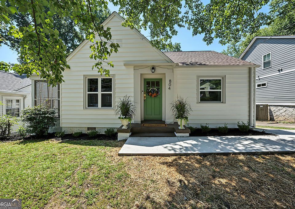 1st image of 804 Berkeley Ave NW