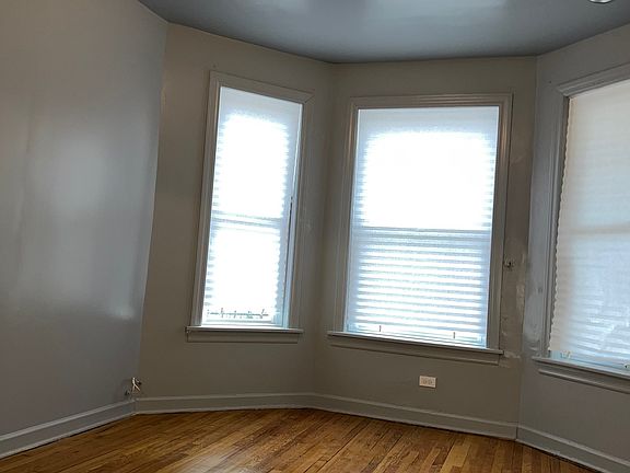 3rd image of 3039 W Lexington St #1