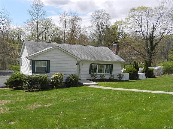 2nd image of 5 Foxey Ln