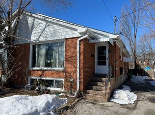 3587 Ashcroft Cres, Mississauga, ON L5C 2E6