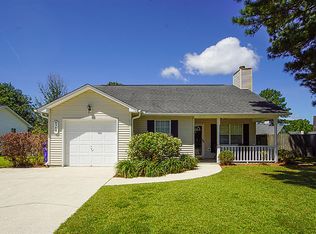 8545 Lake Marion Dr, North Charleston, SC 29406