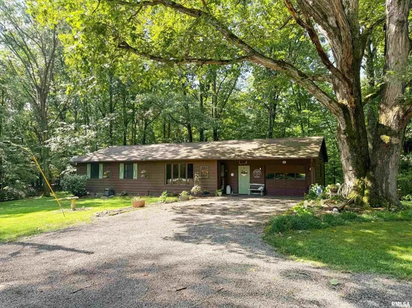 1125 Kaolin Rd, Cobden, IL 62920