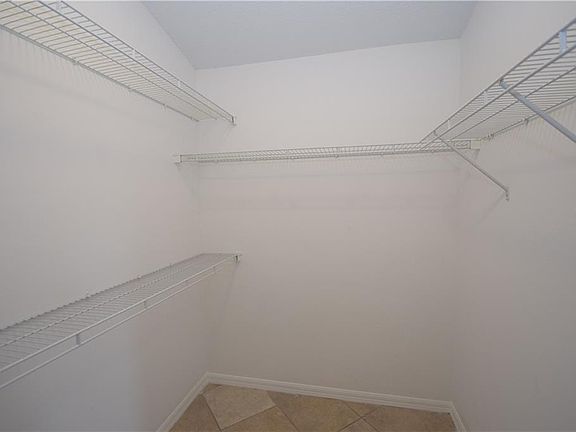 5th image of 7349 Briarlyn Ct