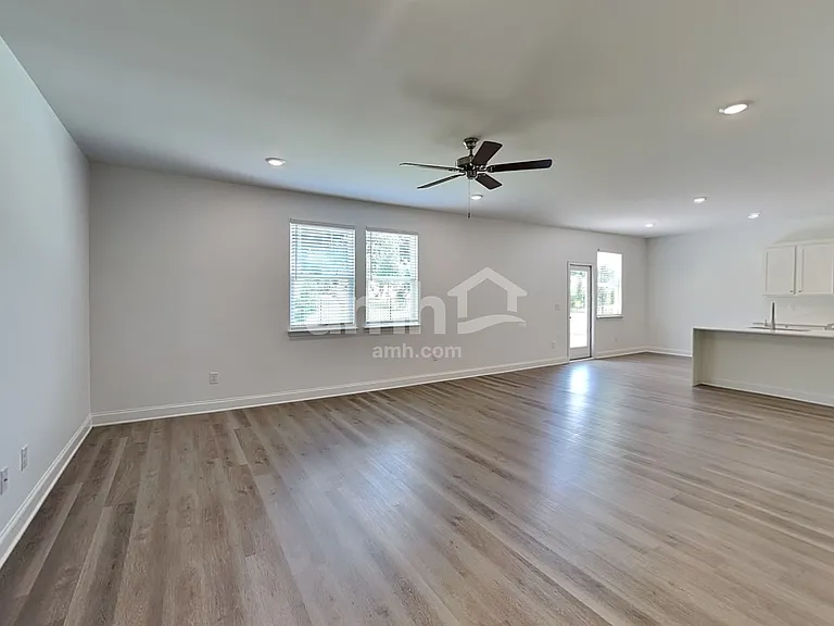 552 Hickory Pointe Loop — Photo 5