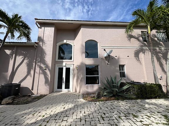 3rd image of 2533 Coakley Pt