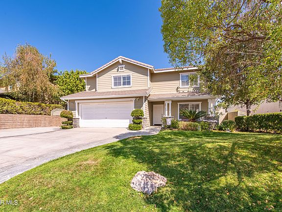 3rd image of 28546 Deer Springs Dr