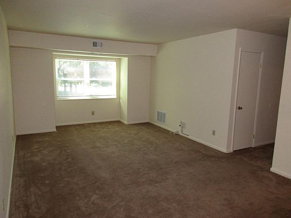 2nd image of 2 Tall Pine Dr APT G