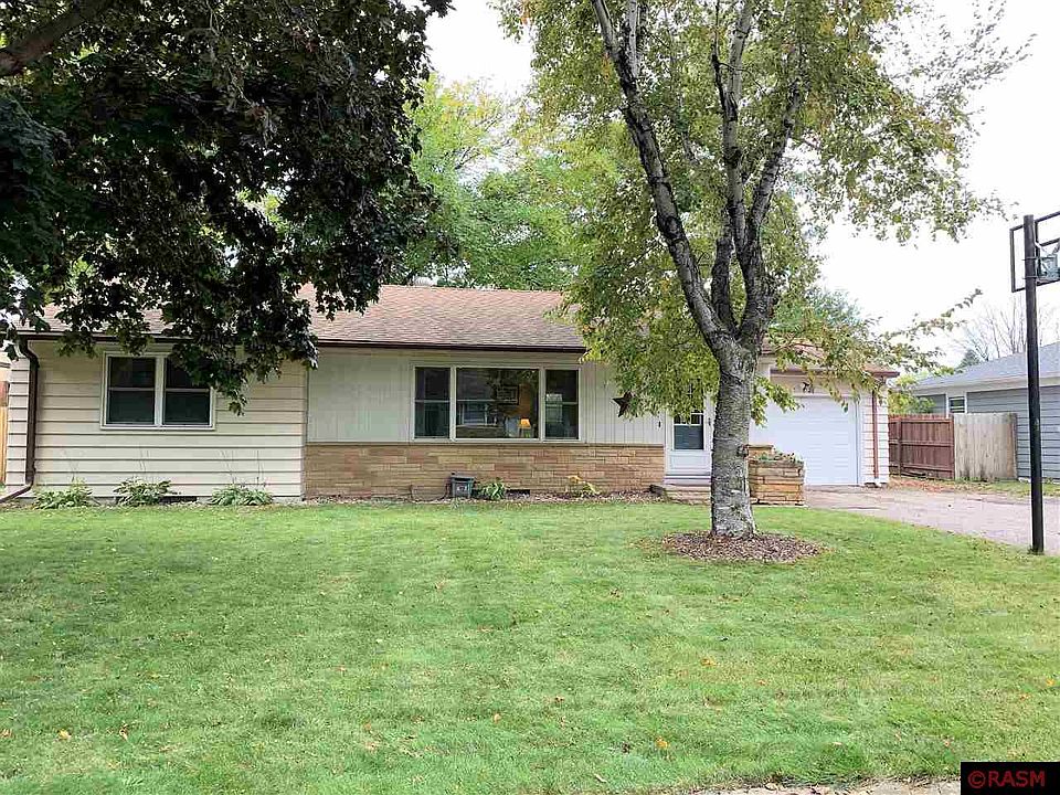 1st image of 315 Dillon Ave