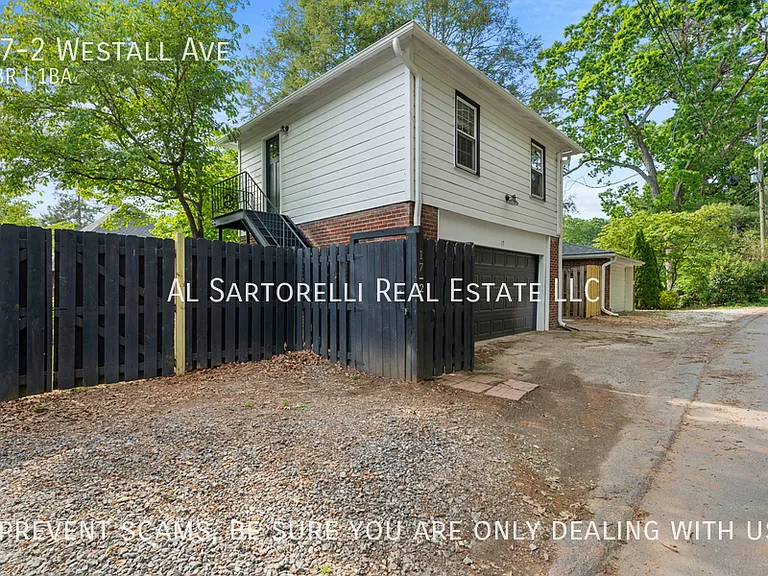 17-2 Westall Ave — Photo 12