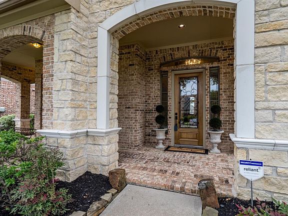 5th image of 9522 W Pedernales River Dr