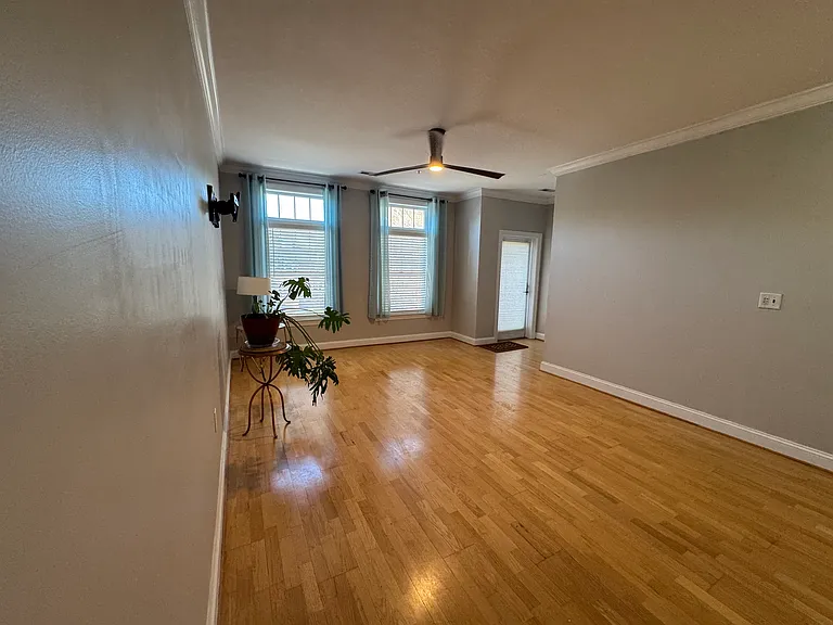 810 W Princess Anne Rd #303 — Photo 7
