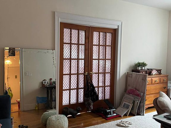 3rd image of 223 Foster Ave APT 2F