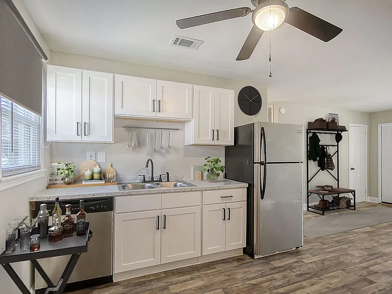 1552 Orange Grove Rd — Photo 15