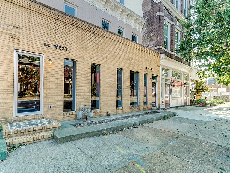 14 W Leigh St — Photo 18