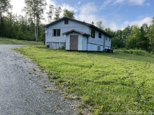 11 Feeney Rd, Kent, NB E7L 2N3