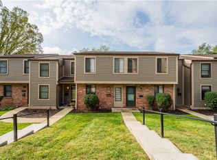 605 Arkwood Dr, Bethel Park, PA 15102