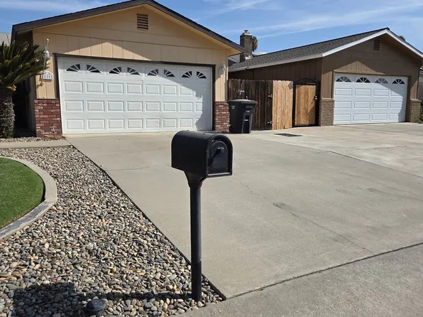 606 Tamarack Ln, Lemoore, CA 93245